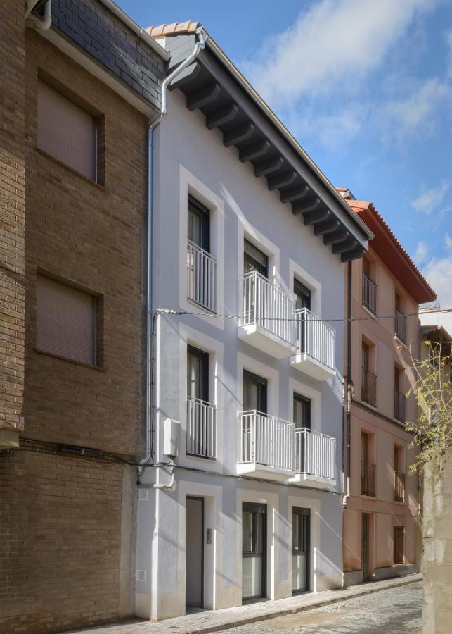 Apartamentos La Muralla De Хака Экстерьер фото